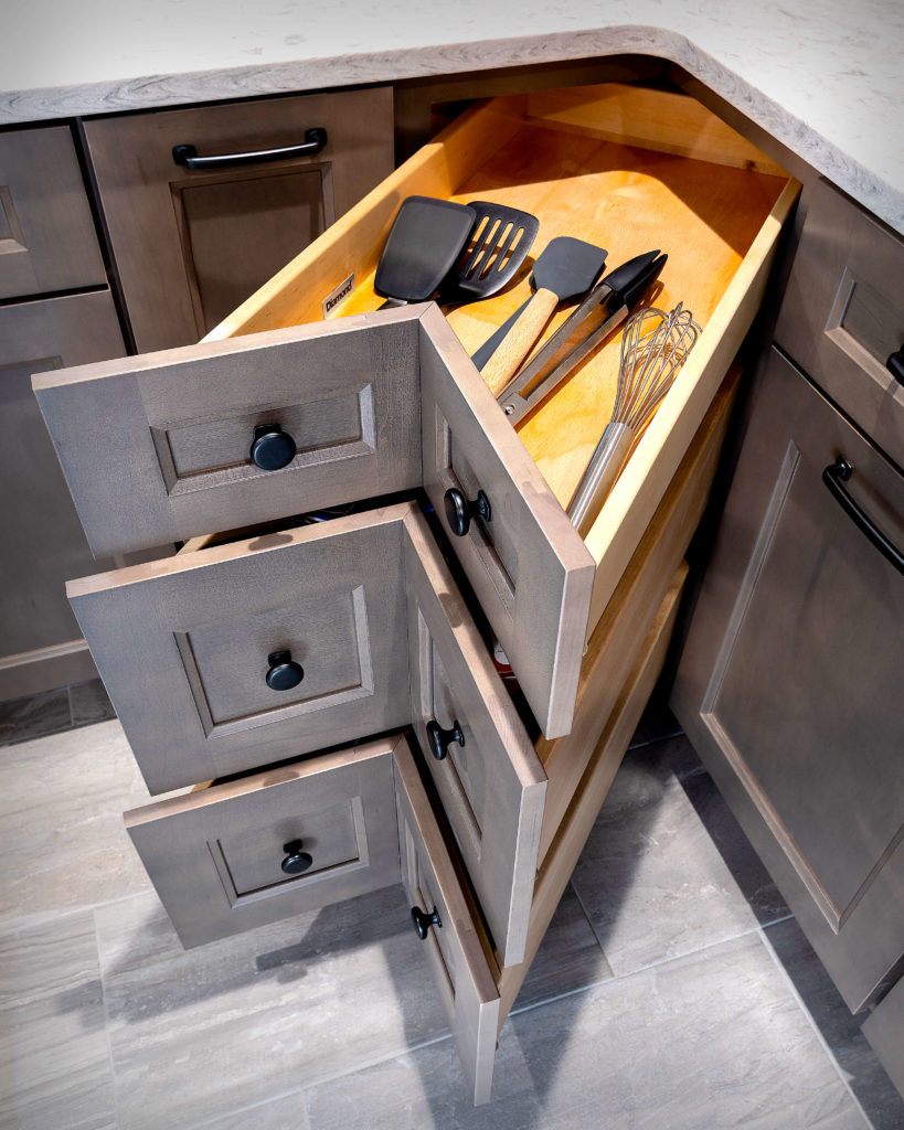 Soft close corner drawers by Diamond Cabinets.